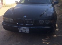 BMW 523