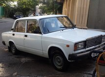 LADA (VAZ) 2107