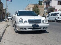 Mercedes E 240