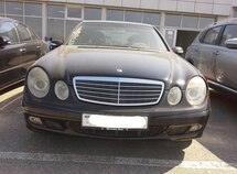Mercedes E 220