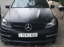 Mercedes C 300