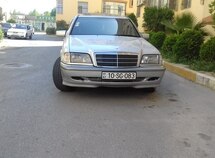 Mercedes C 250