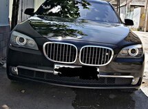 BMW 750