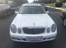 Mercedes E 220