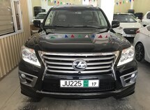 Lexus LX 570