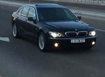 BMW 740