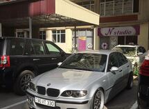 BMW 330