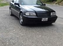 Mercedes C 230