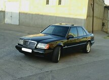 Mercedes E 220