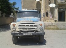 ZIL 130