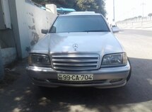 Mercedes C 280