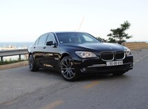 BMW 730