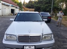 Mercedes C 280