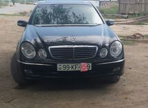 Mercedes E 270