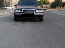 Mercedes C 180