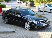 Mercedes E 280