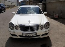 Mercedes E 220