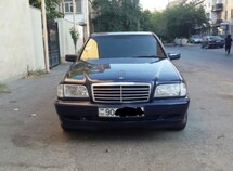 Mercedes C 180