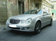 Mercedes E 270