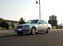 Mercedes C 230