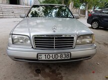 Mercedes C 180