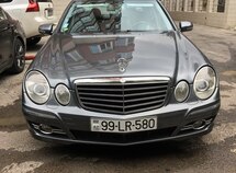Mercedes E 220
