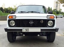 LADA (VAZ) Niva