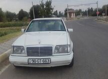 Mercedes E 250