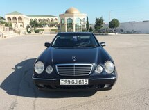 Mercedes E 270