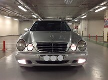 Mercedes E 320