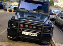 Mercedes G 500