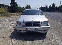 Mercedes C 180