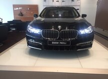 BMW 740