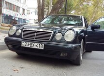 Mercedes E 200