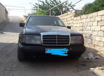 Mercedes E 230