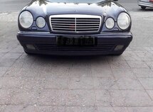 Mercedes E 300