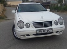 Mercedes E 220