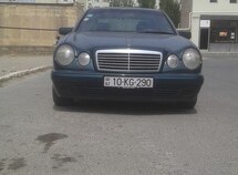 Mercedes E 290