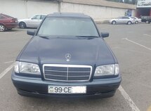 Mercedes C 240