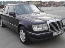 Mercedes E 230