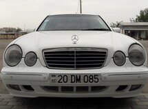 Mercedes E 280