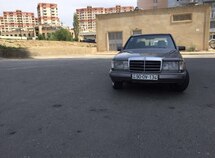 Mercedes E 300