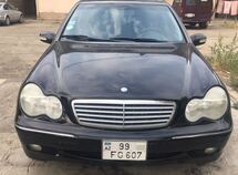 Mercedes C 240
