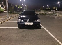 Mercedes E 240