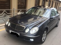 Mercedes E 240
