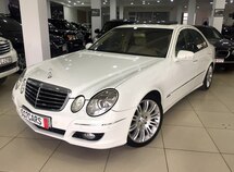 Mercedes E 240