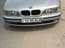 BMW 528