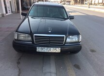 Mercedes C 230