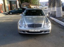 Mercedes E 320