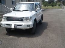 Mitsubishi Pajero io